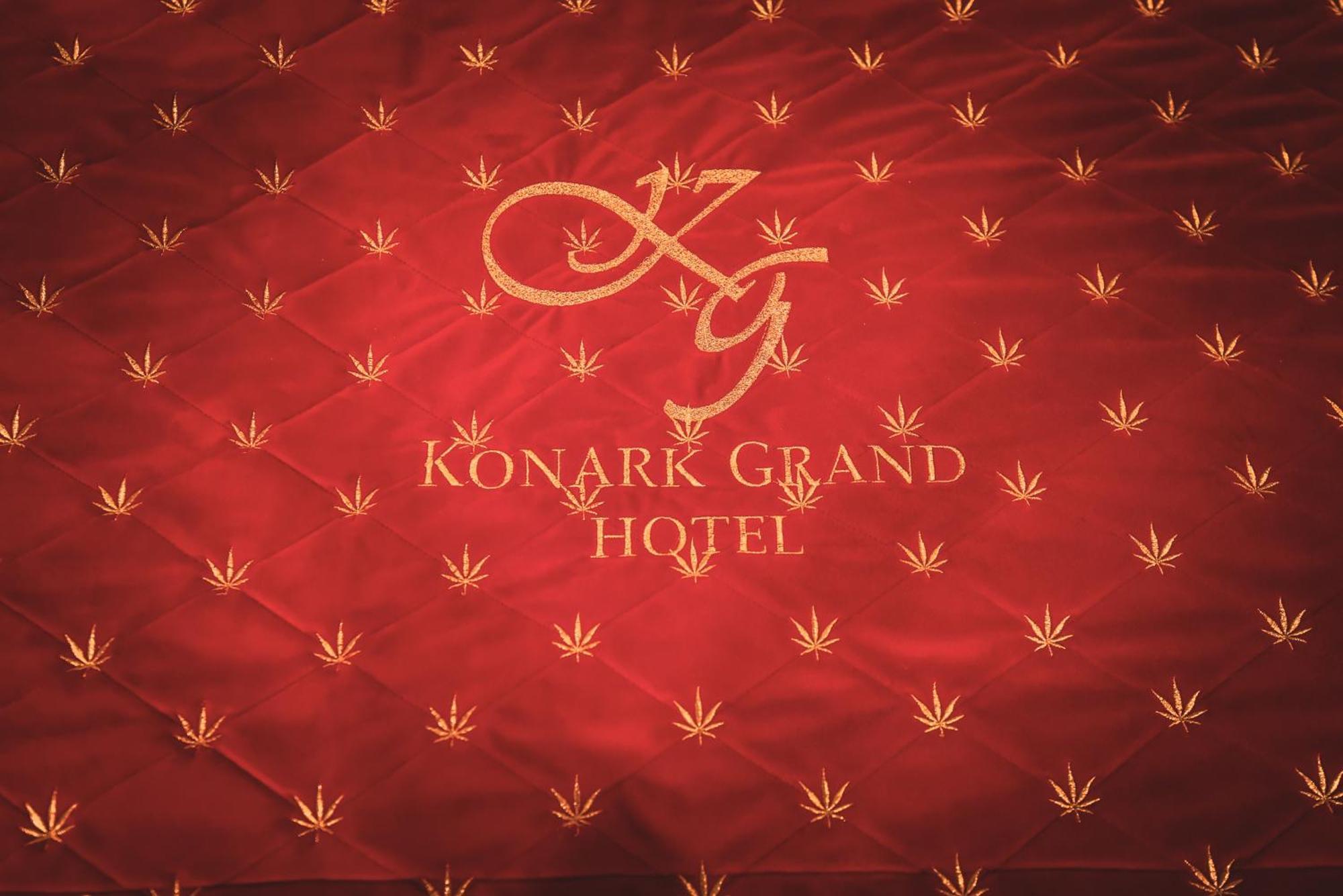 Konark Grand Hotel Mirzāpur Exteriér fotografie